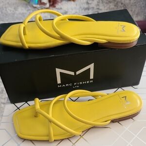 Marc Fisher Yellow Sandals Modern Design 7.5